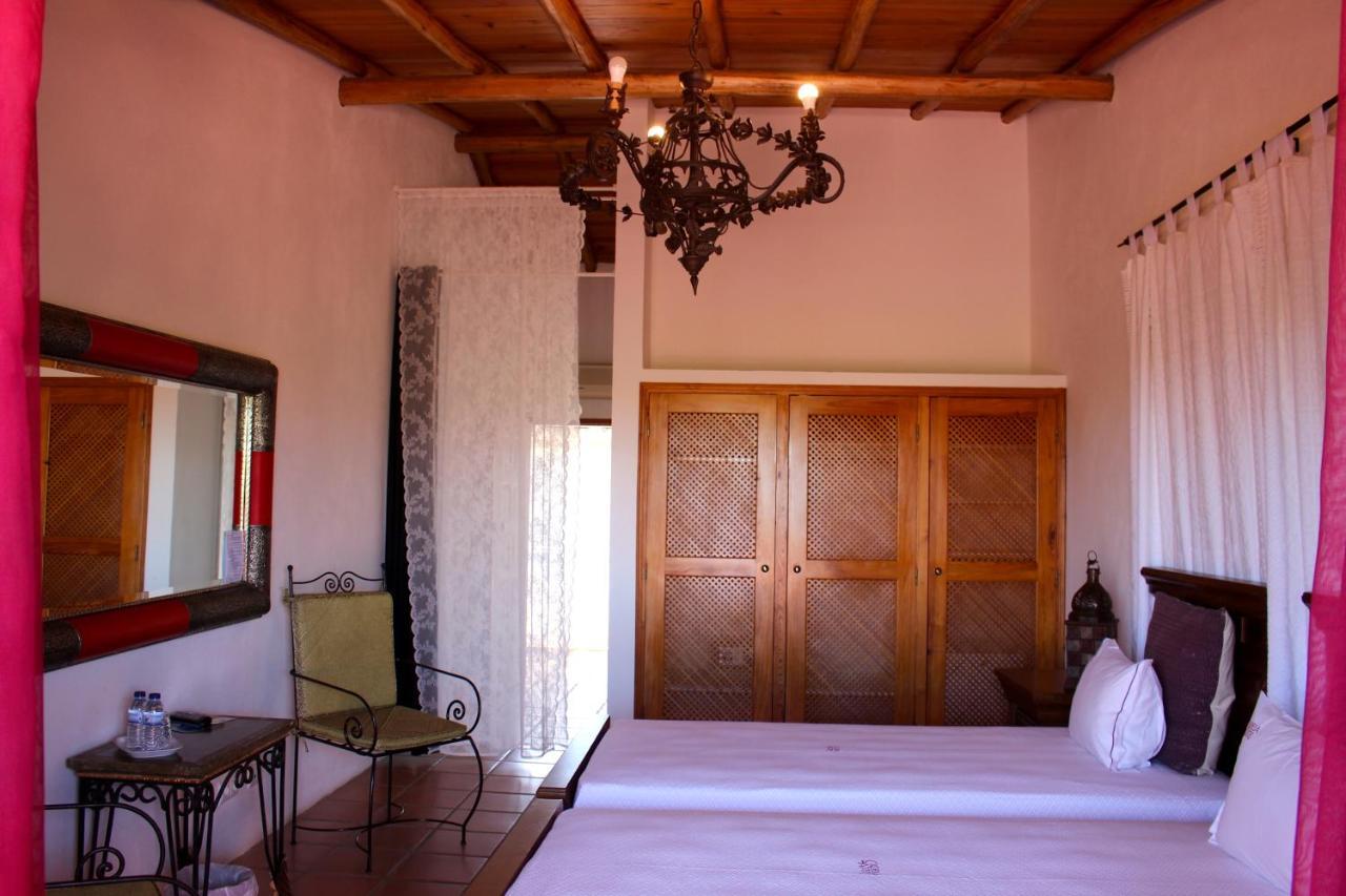 Hotel De Charme Capela Das Artes Armação de Pêra Buitenkant foto