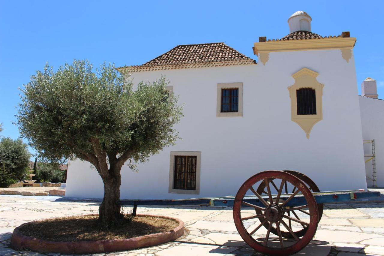 Hotel De Charme Capela Das Artes Armação de Pêra Buitenkant foto
