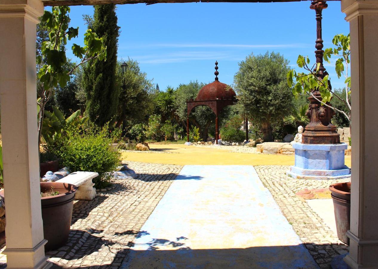 Hotel De Charme Capela Das Artes Armação de Pêra Buitenkant foto